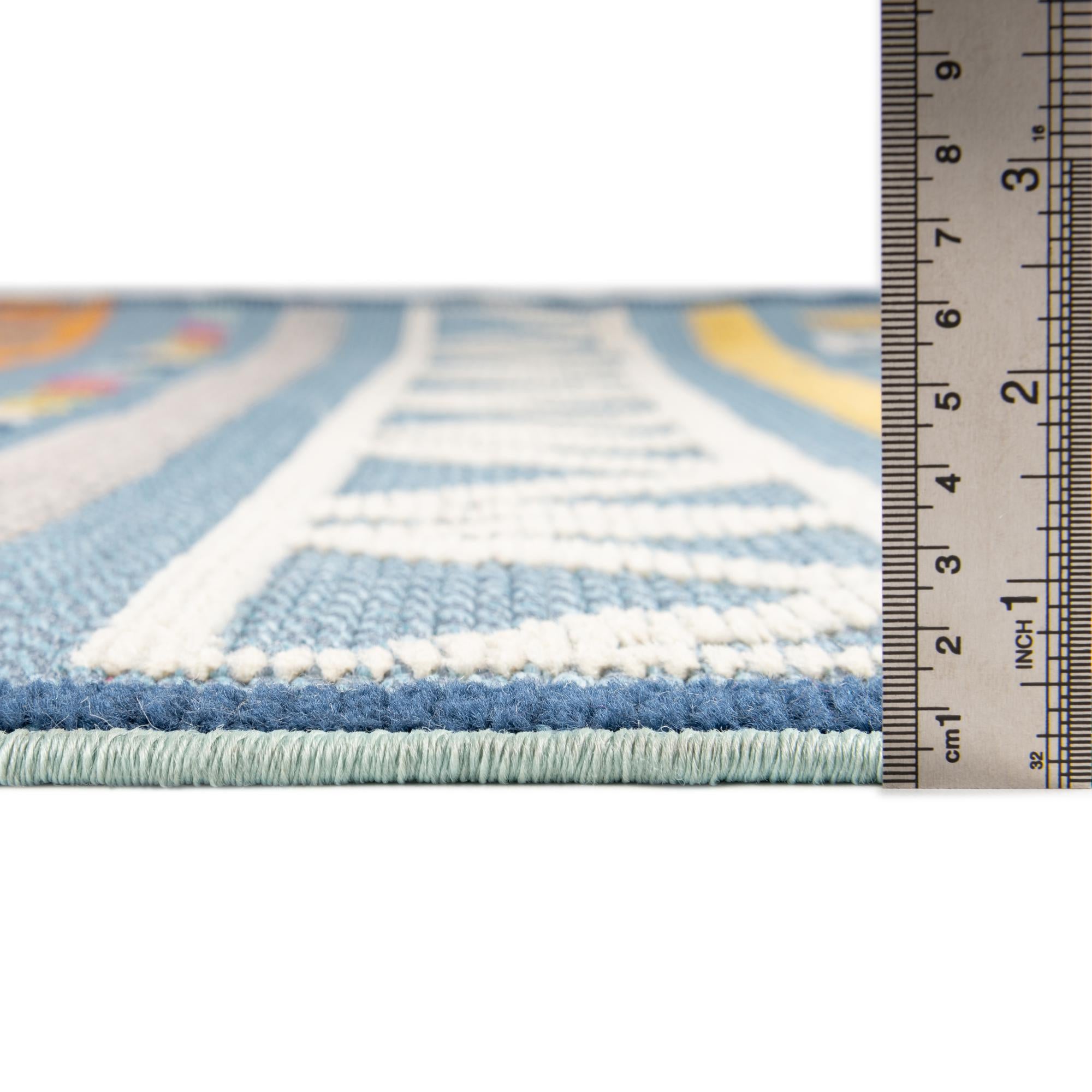 7' 3 x 9' 10 Easy-Clean Indoor / Outdoor Rug