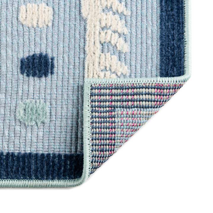 7' 3 x 9' 10 Easy-Clean Indoor / Outdoor Rug