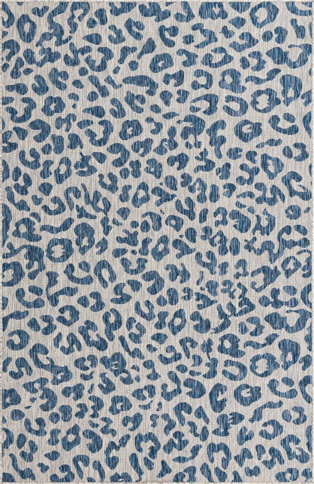 Detail image of 5' 3 x 8' Easy-Clean Safari Indoor / Outdoor Rug