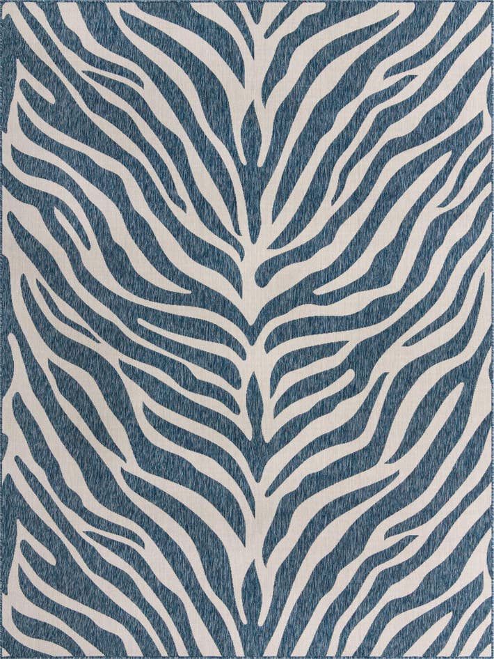 Detail image of 9' x 12' Easy-Clean Safari Indoor / Outdoor Rug