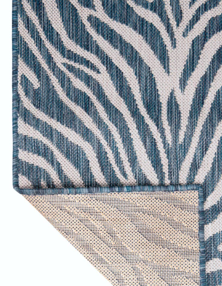 Detail image of 3' x 5' 3 Easy-Clean Safari Indoor / Outdoor Rug