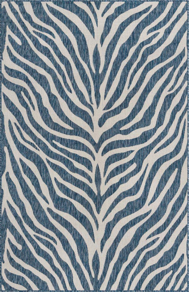 Detail image of 5' 3 x 8' Easy-Clean Safari Indoor / Outdoor Rug