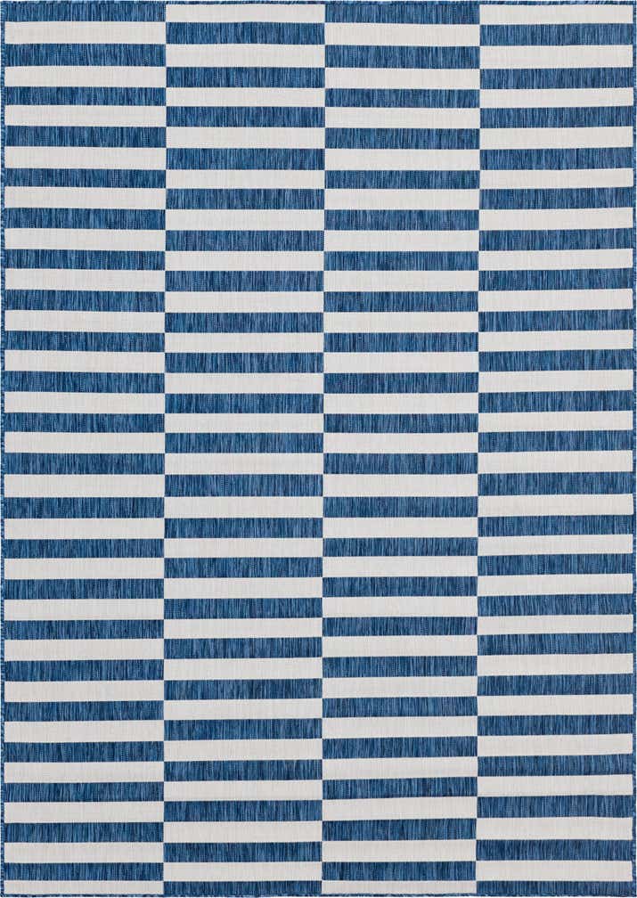 7' x 10' Easy-Clean Striped Indoor / Outdoor Rug