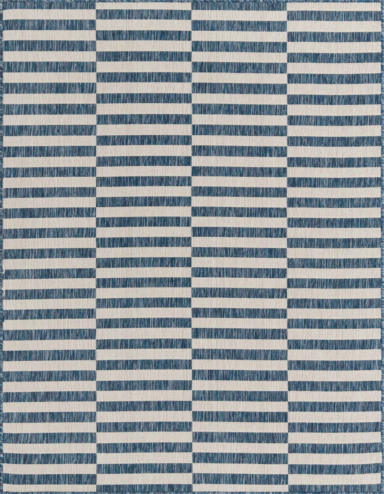 5' 3 x 8' Easy-Clean Striped Indoor / Outdoor Rug