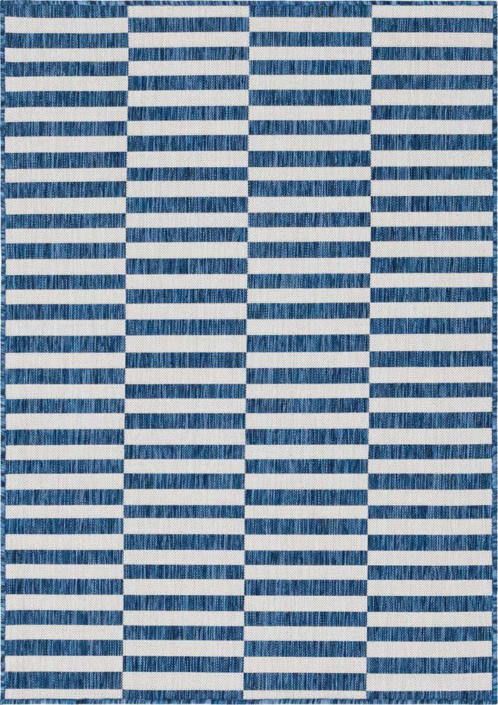 4' x 6' Easy-Clean Striped Indoor / Outdoor Rug