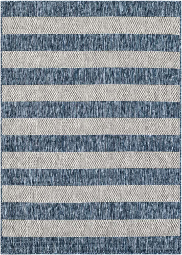 5' 3 x 7' Easy-Clean Striped Indoor / Outdoor Rug