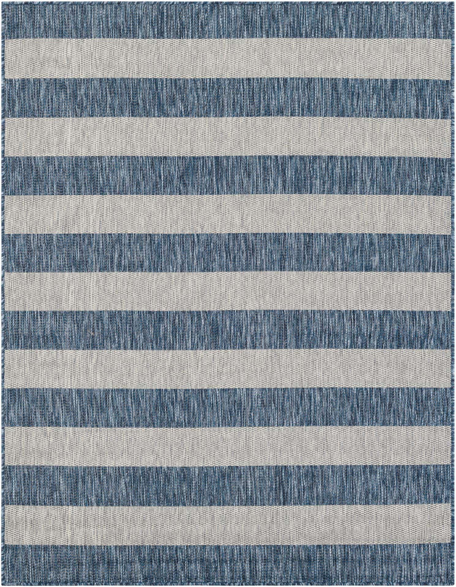 5' 3 x 7' Easy-Clean Striped Indoor / Outdoor Rug