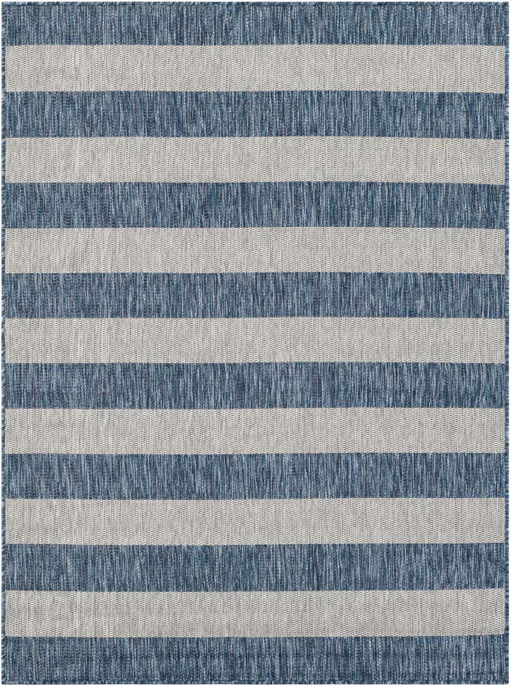 5' 3 x 7' Easy-Clean Striped Indoor / Outdoor Rug