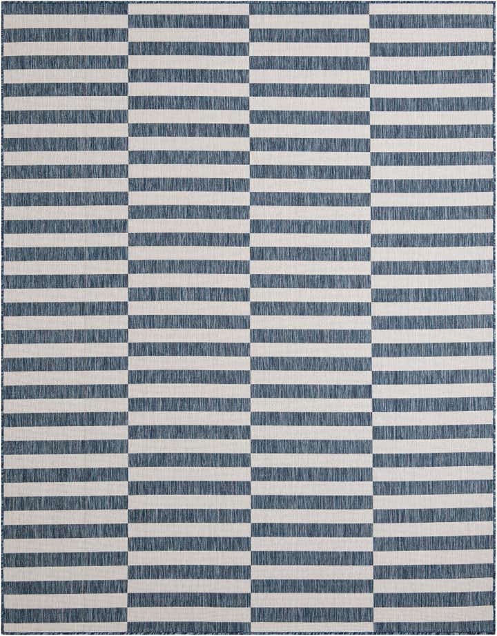 7' 10 x 10' Easy-Clean Striped Indoor / Outdoor Rug