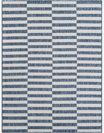 5' 3 x 7' Easy-Clean Striped Indoor / Outdoor Rug