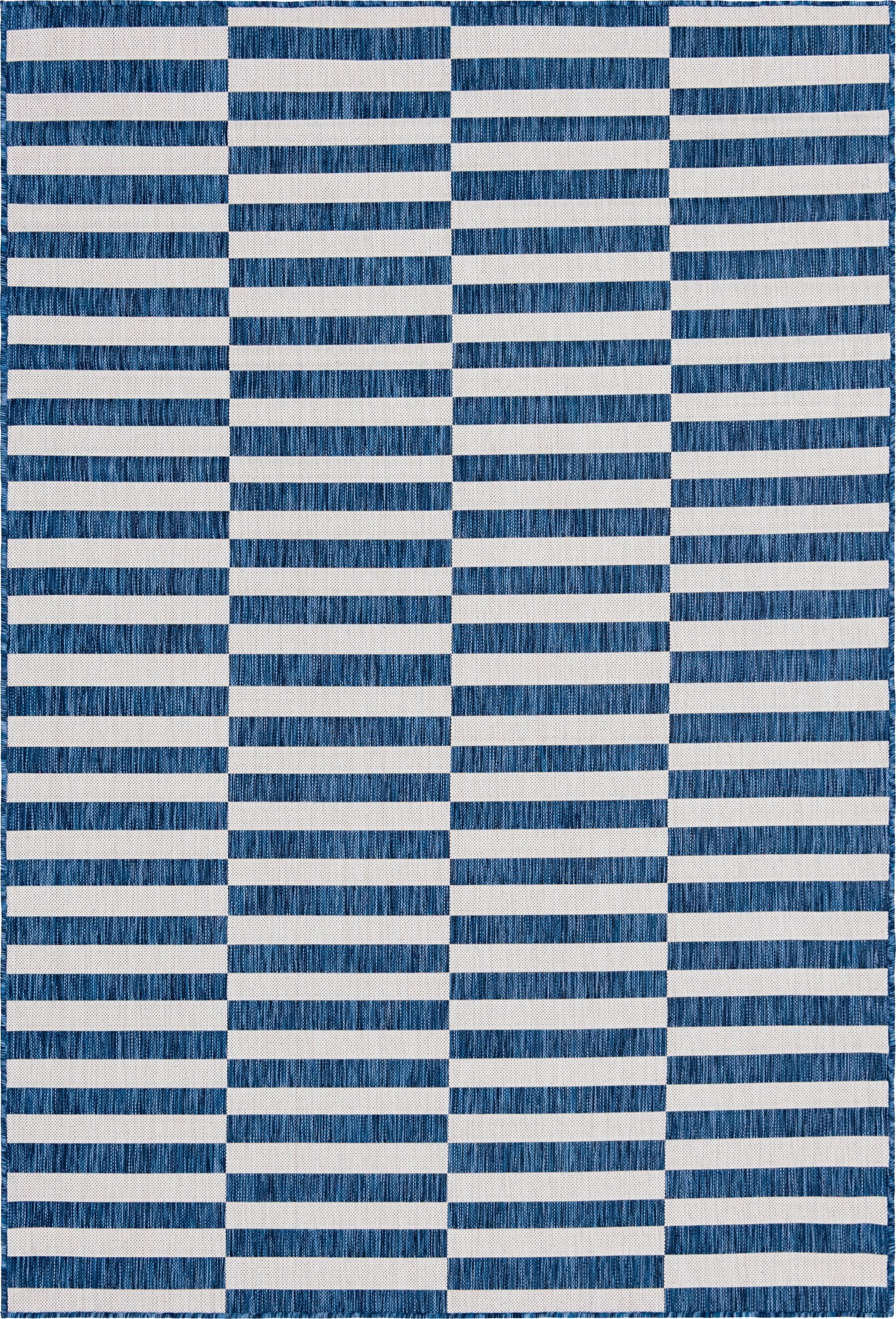 6' x 9'  Washable Striped Indoor / Outdoor Rug