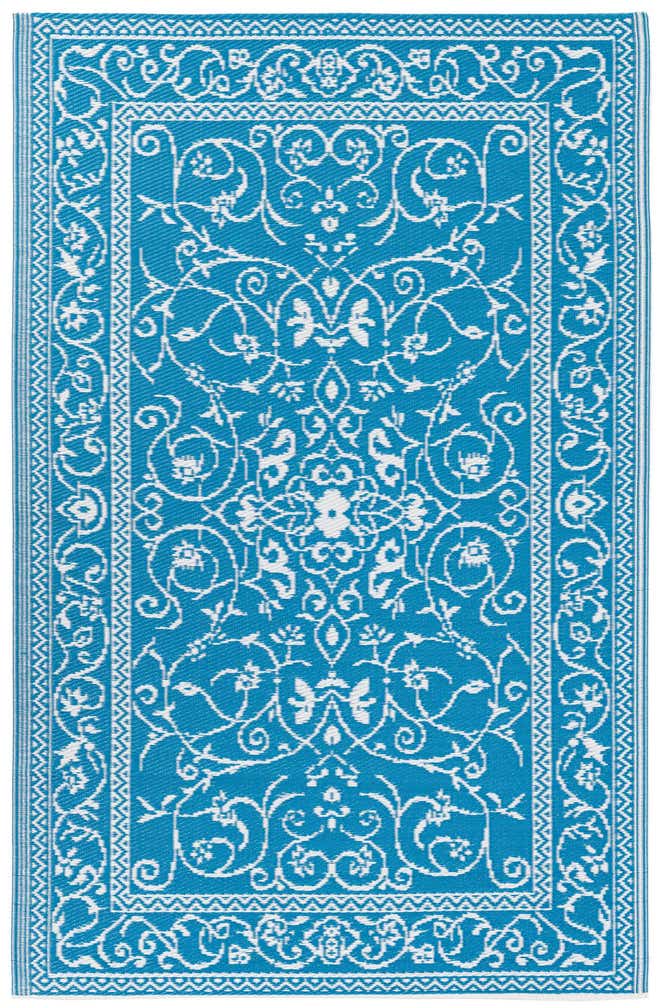 4' x 6' Easy-Clean Traditional Indoor / Outdoor Rug
