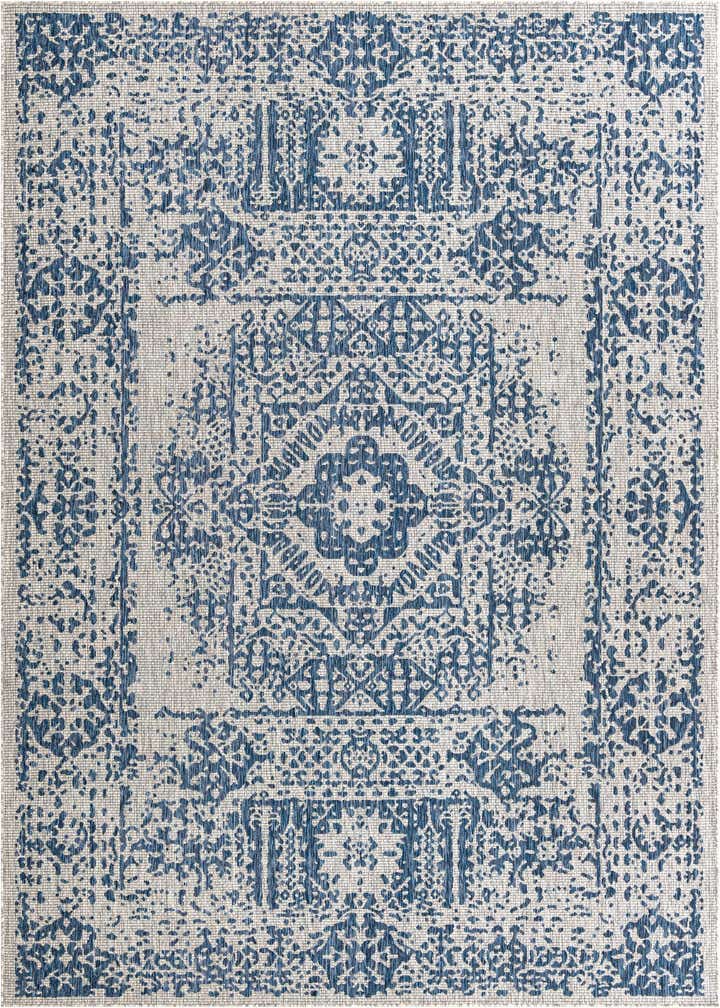9' x 12' Easy-Clean Traditional Indoor / Outdoor Rug