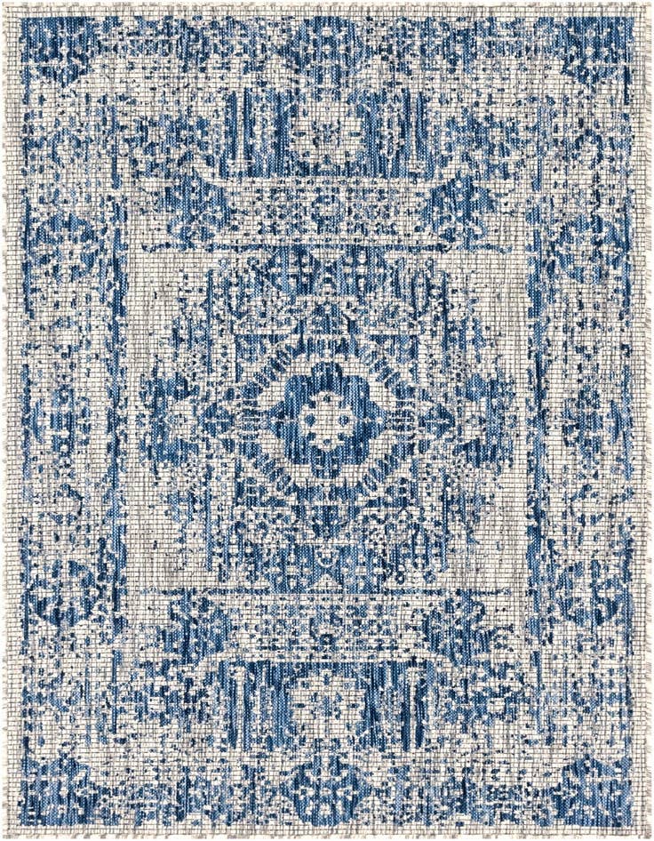 Detail image of 4' x 6' Easy-Clean Traditional Indoor / Outdoor Rug