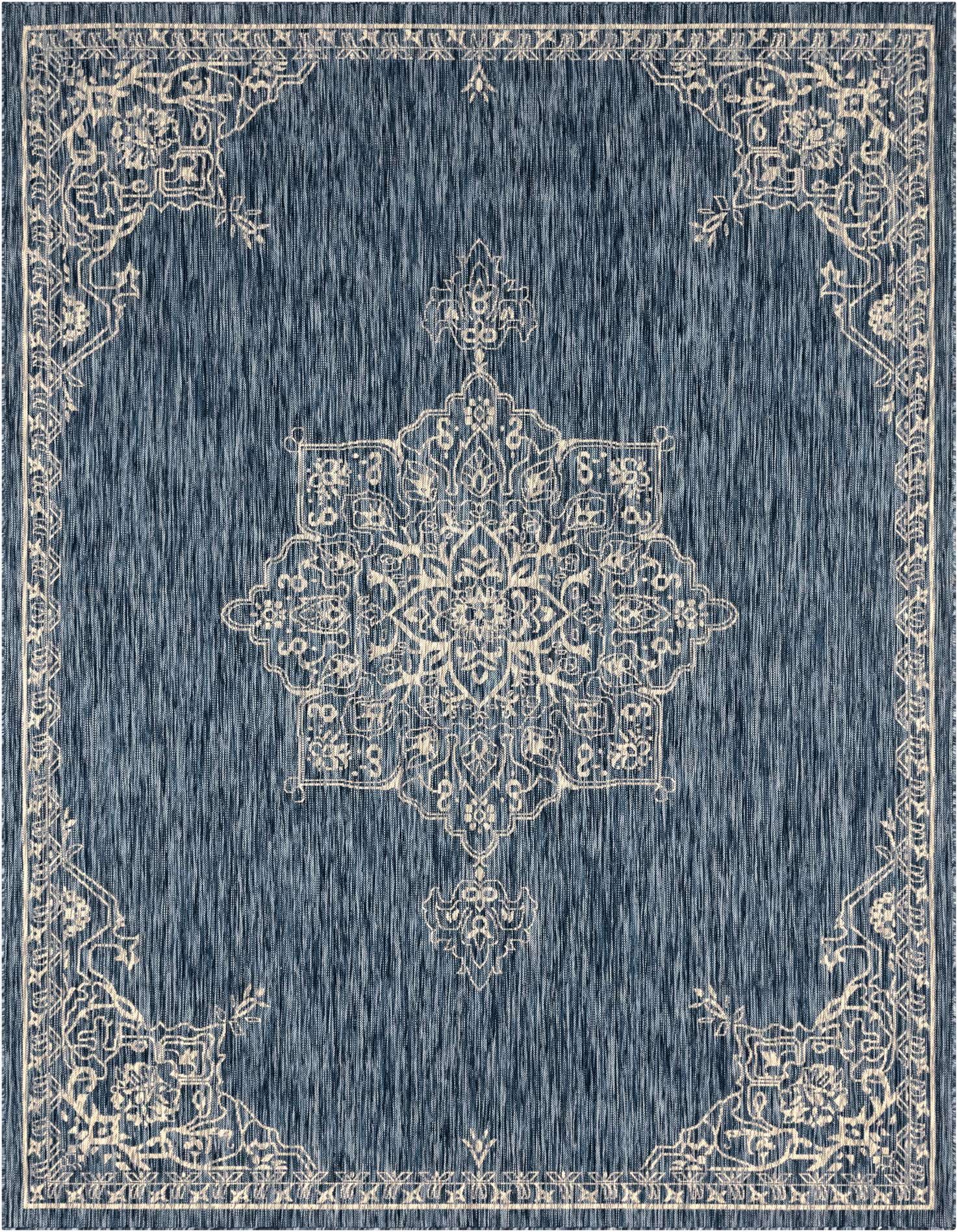 7' x 10' Easy-Clean Traditional Indoor / Outdoor Rug