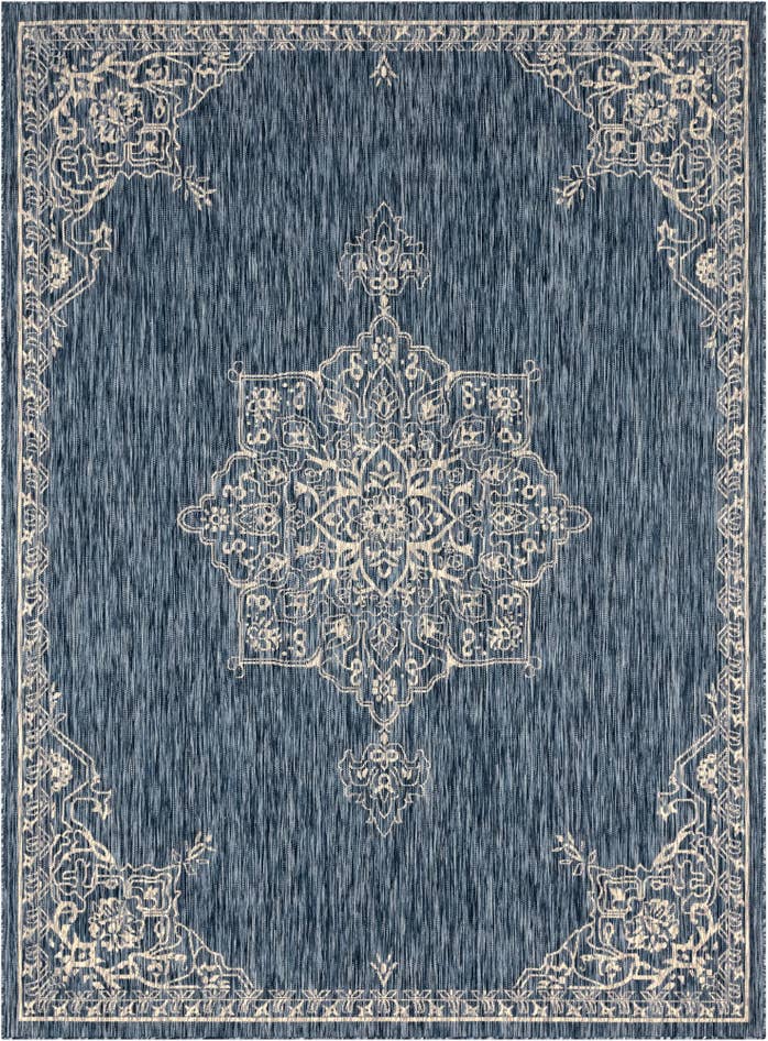 Detail image of 7' x 10' Easy-Clean Traditional Indoor / Outdoor Rug