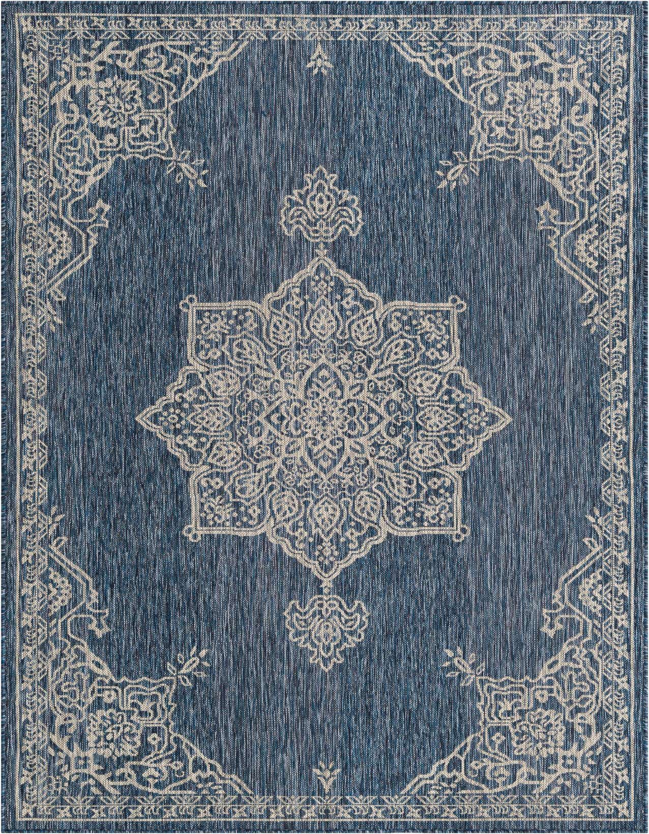 5' 3 x 8' Easy-Clean Traditional Indoor / Outdoor Rug