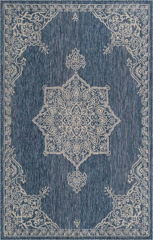 Detail image of 5' 3 x 8' Easy-Clean Traditional Indoor / Outdoor Rug