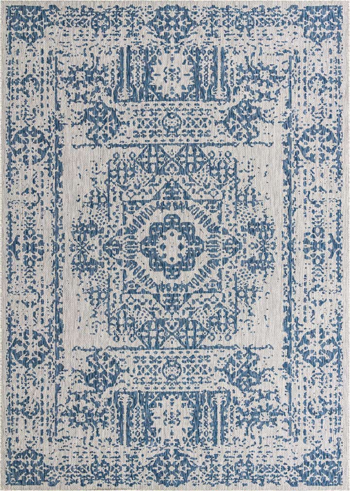 10' x 14' Easy-Clean Traditional Indoor / Outdoor Rug