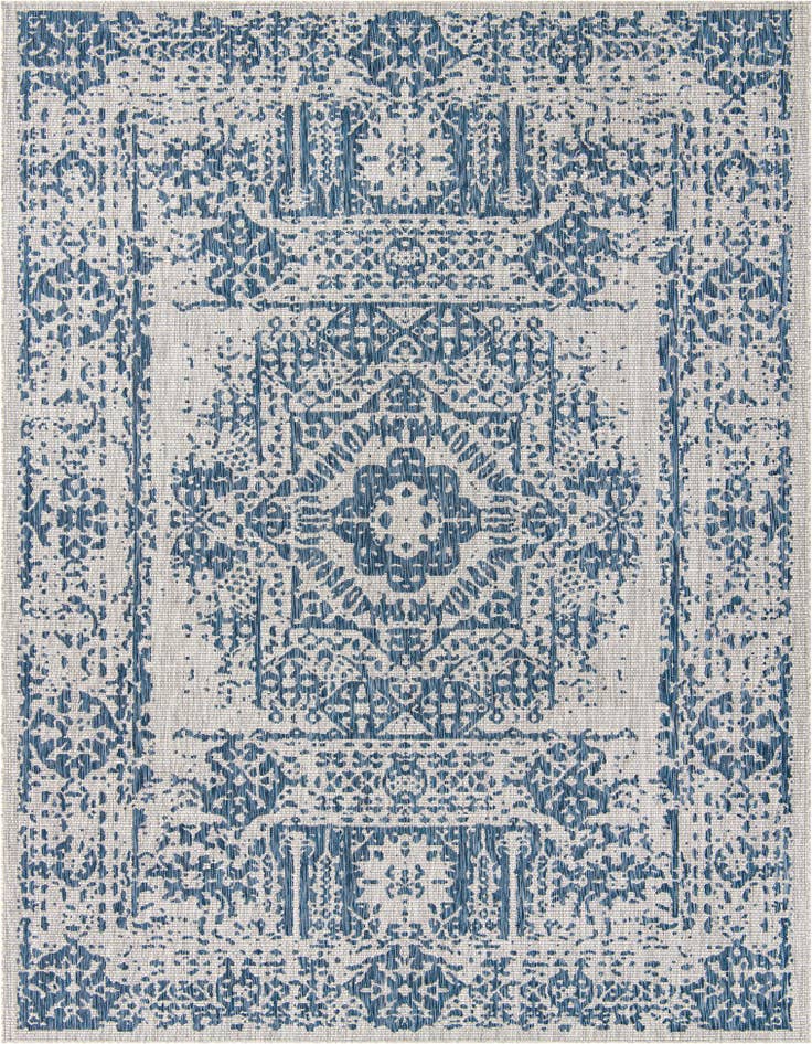 Detail image of 10' x 13' Easy-Clean Traditional Indoor / Outdoor Rug