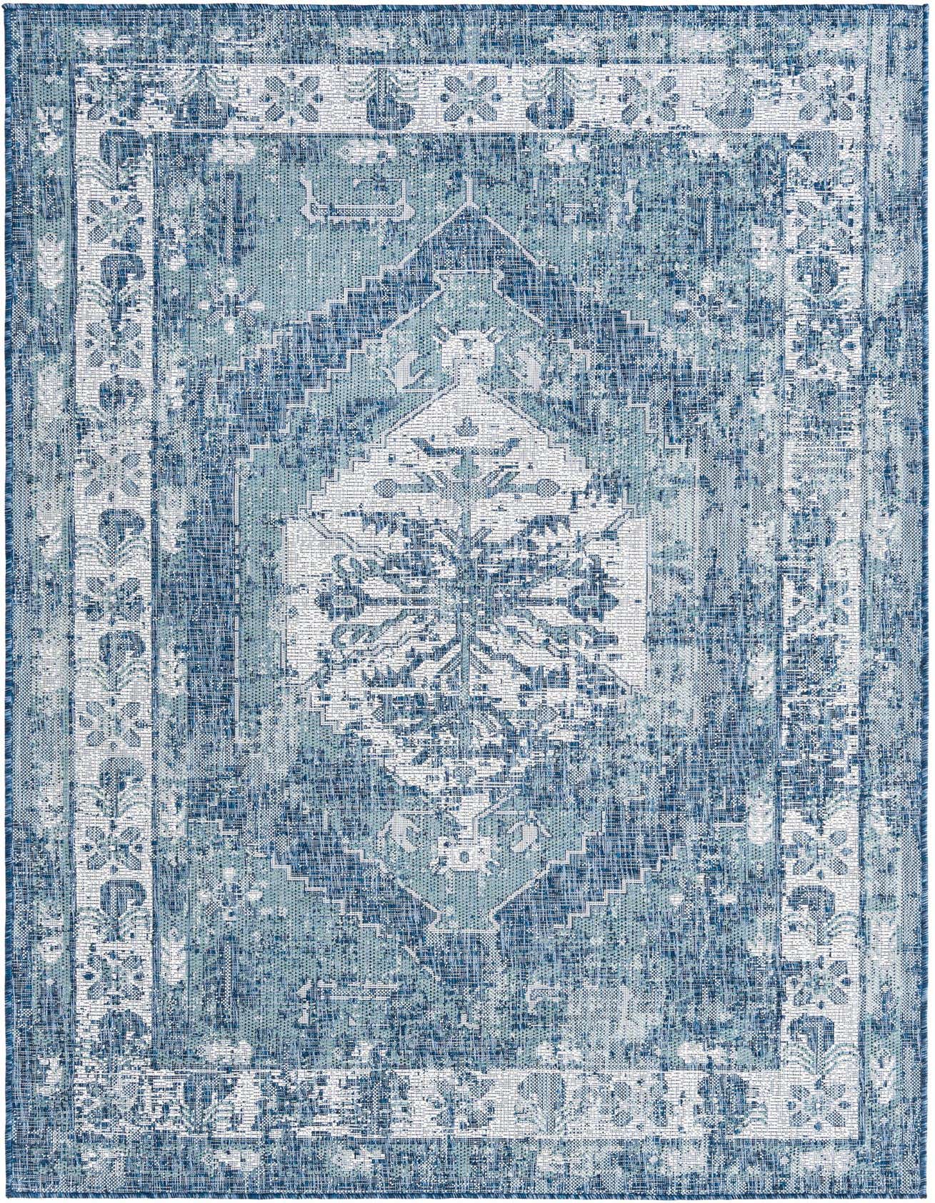 5' 3 x 8' Easy-Clean Traditional Indoor / Outdoor Rug