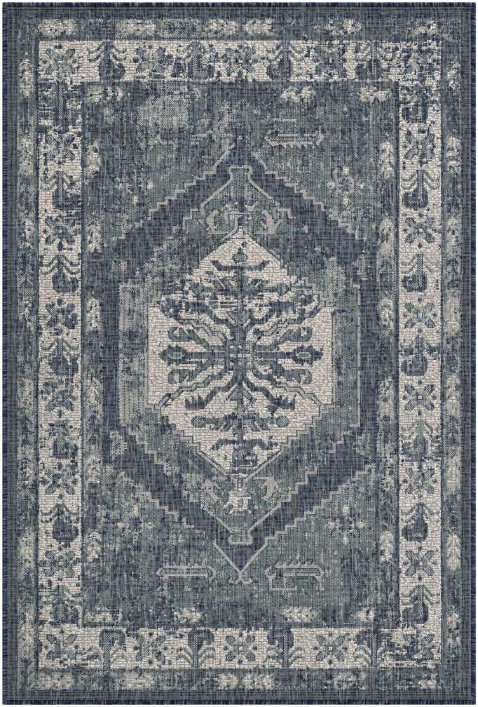4' x 6' Easy-Clean Traditional Indoor / Outdoor Rug