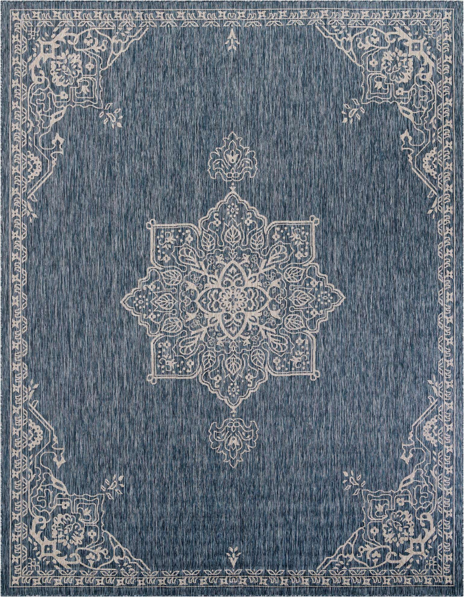 10' x 13' Easy-Clean Traditional Indoor / Outdoor Rug
