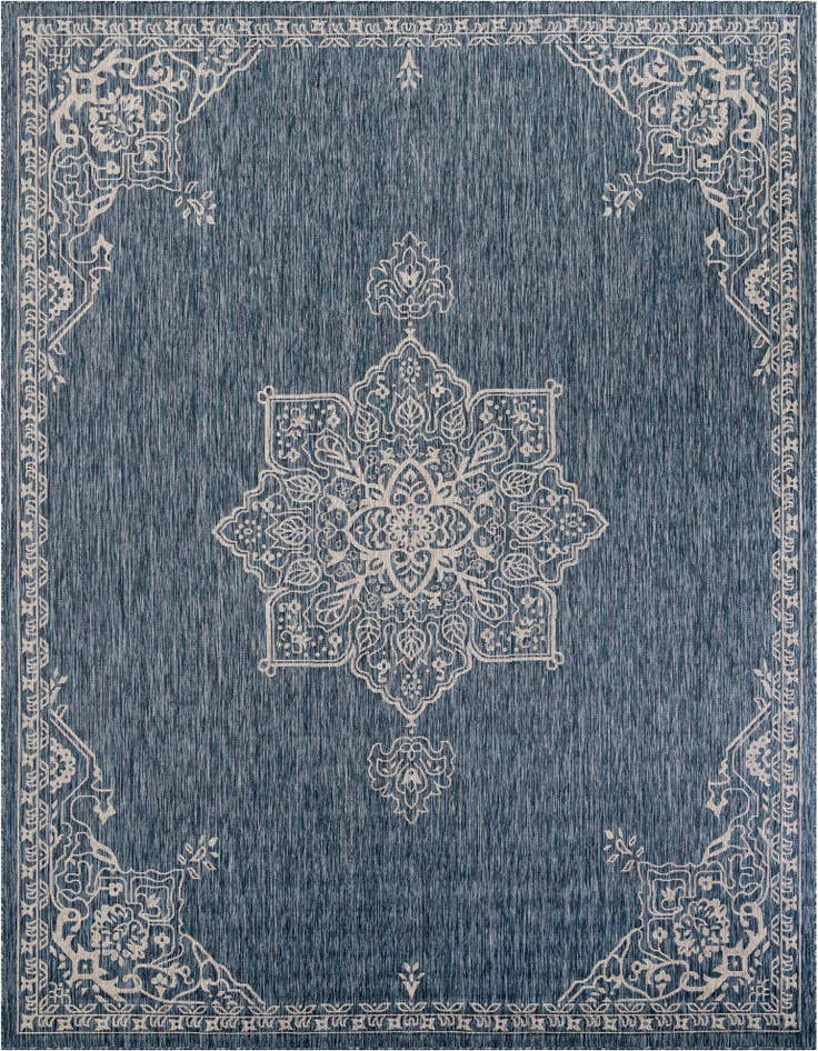 Detail image of 10' x 13' Easy-Clean Traditional Indoor / Outdoor Rug