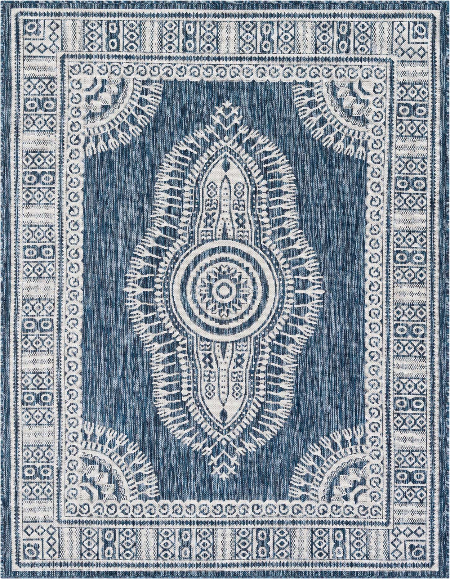 5' 3 x 7' Easy-Clean Traditional Indoor / Outdoor Rug