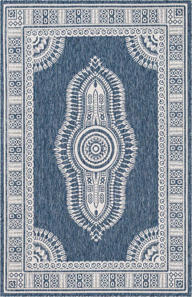 Detail image of 5' 3 x 8' Easy-Clean Traditional Indoor / Outdoor Rug