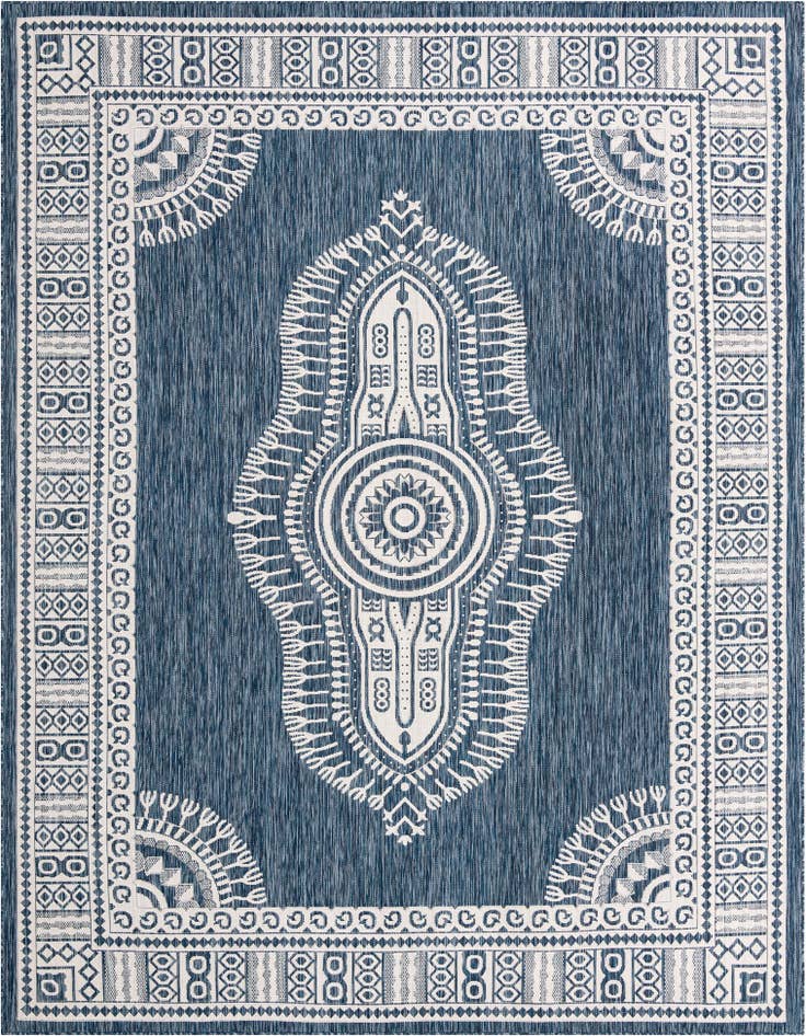 Detail image of 9' x 12' Easy-Clean Traditional Indoor / Outdoor Rug
