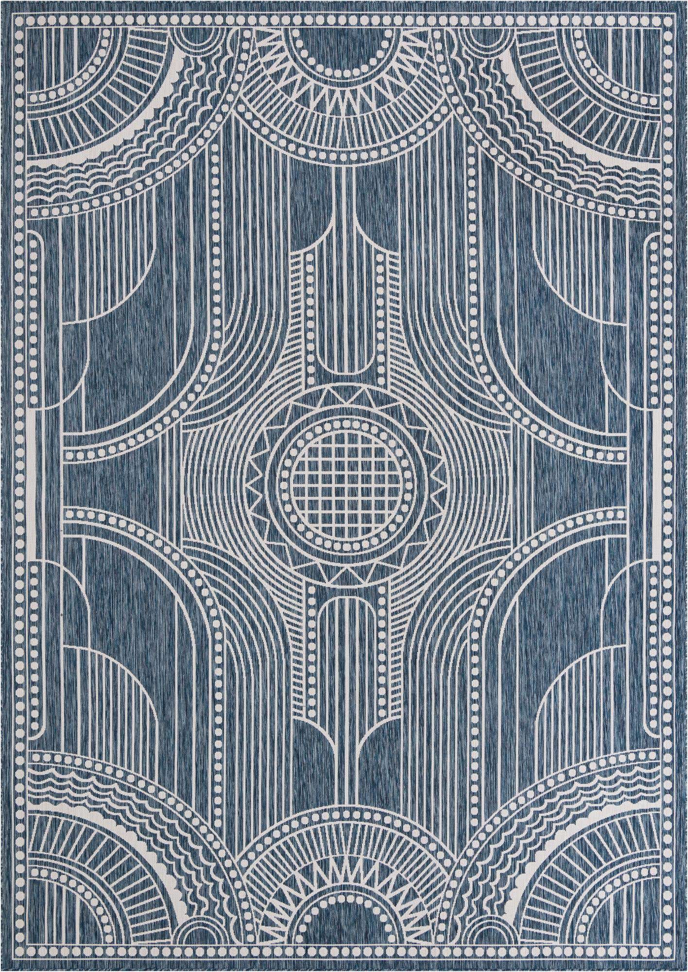 10' x 14' Easy-Clean Traditional Indoor / Outdoor Rug