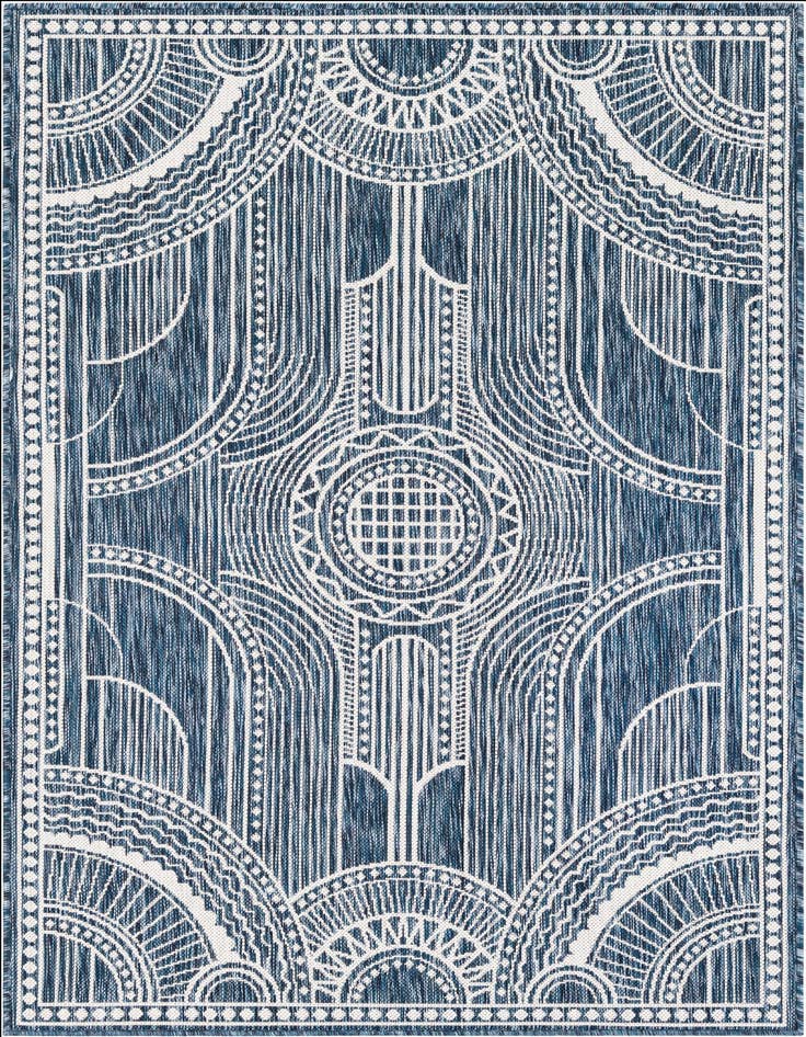 Detail image of 4' x 6' Easy-Clean Traditional Indoor / Outdoor Rug