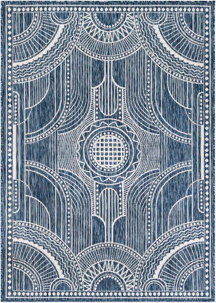 5' 3 x 7' Easy-Clean Traditional Indoor / Outdoor Rug