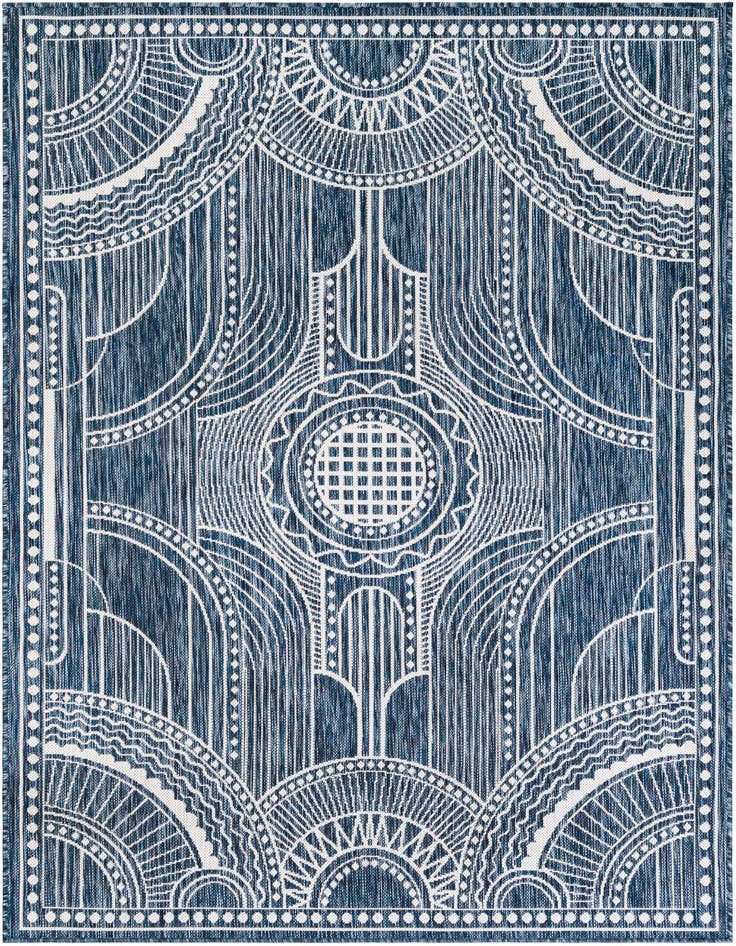Detail image of 5' 3 x 7' Easy-Clean Traditional Indoor / Outdoor Rug