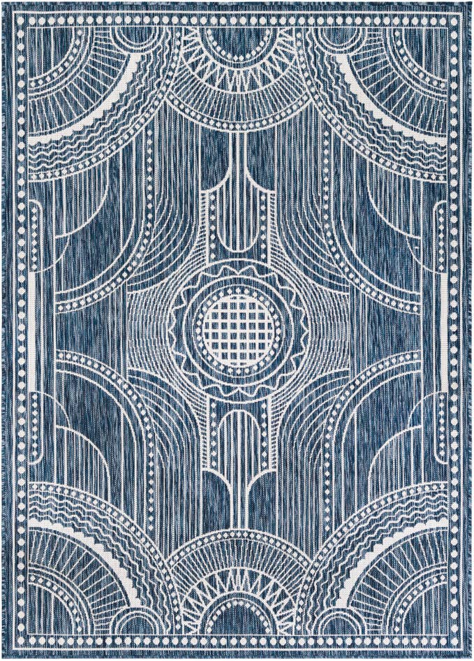 Detail image of 5' 3 x 7' Easy-Clean Traditional Indoor / Outdoor Rug