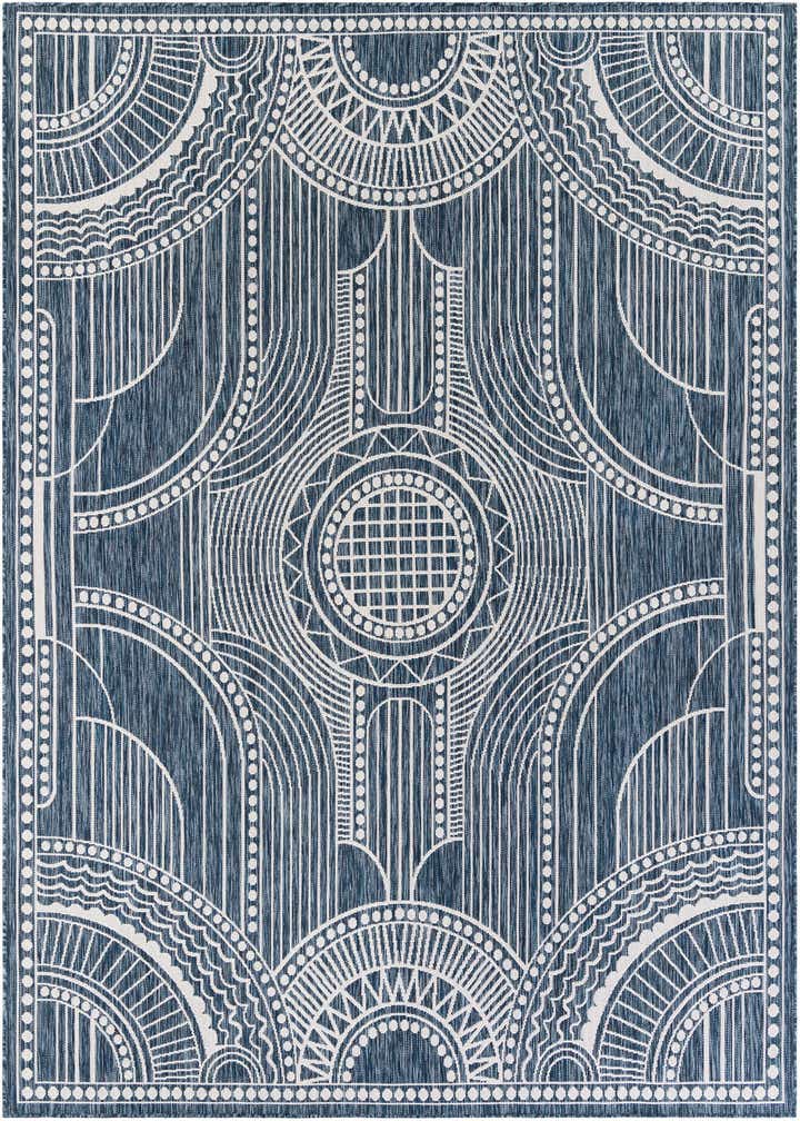 7' 10 x 10' Easy-Clean Traditional Indoor / Outdoor Rug