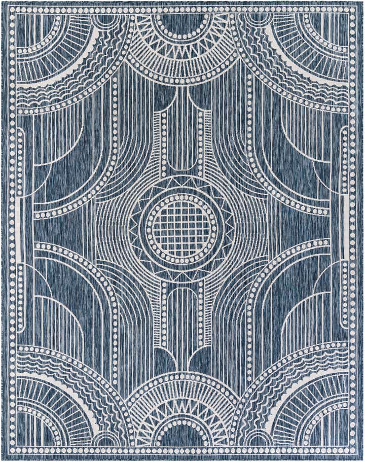 7' 10 x 10' Easy-Clean Traditional Indoor / Outdoor Rug