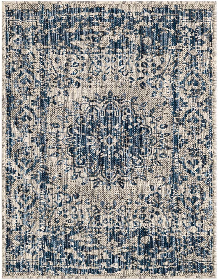 Detail image of 2' x 3' Easy-Clean Traditional Indoor / Outdoor Rug