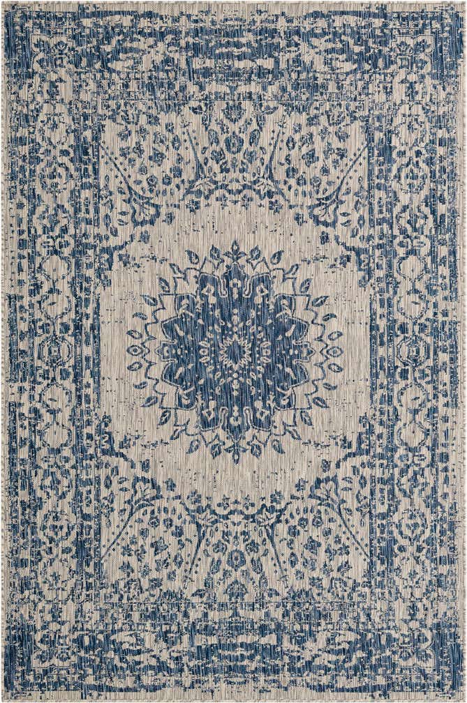 6' x 9' Easy-Clean Traditional Indoor / Outdoor Rug