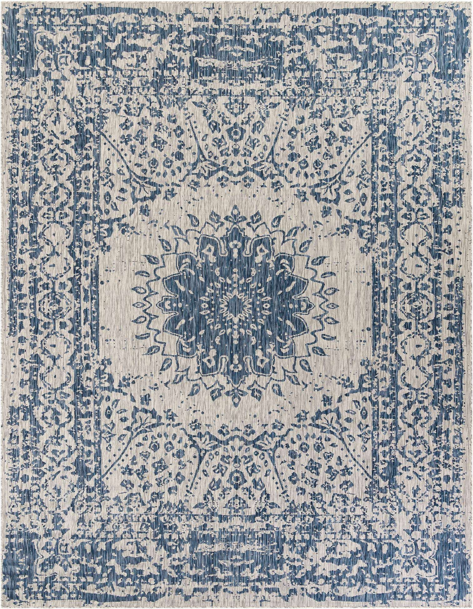 9' x 12' Easy-Clean Traditional Indoor / Outdoor Rug