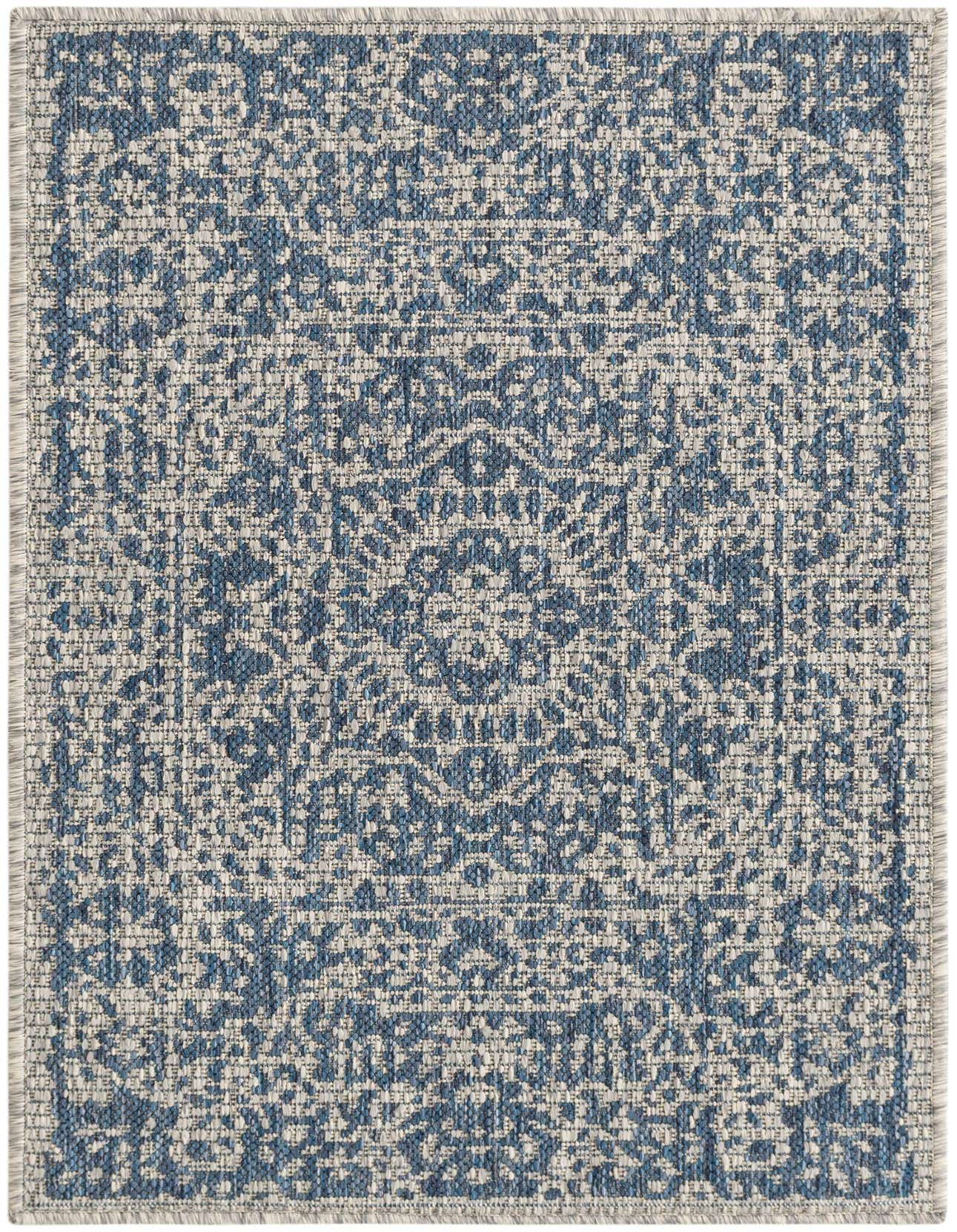 2' x 3' Easy-Clean Traditional Indoor / Outdoor Rug