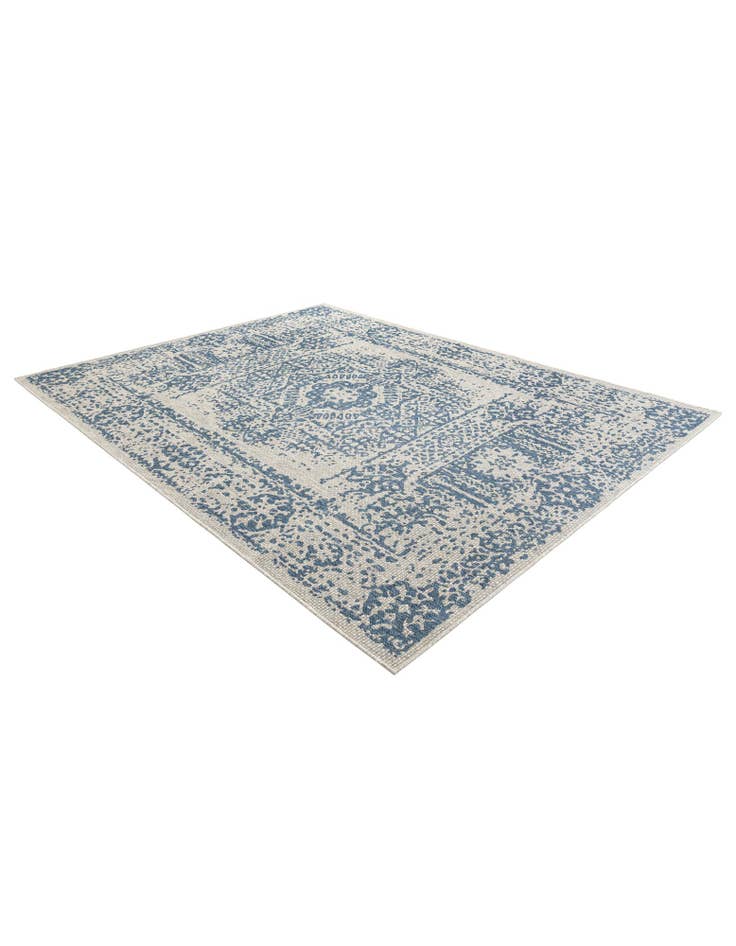 Detail image of 7' 10 x 10'  Washable Traditional Indoor / Outdoor Rug