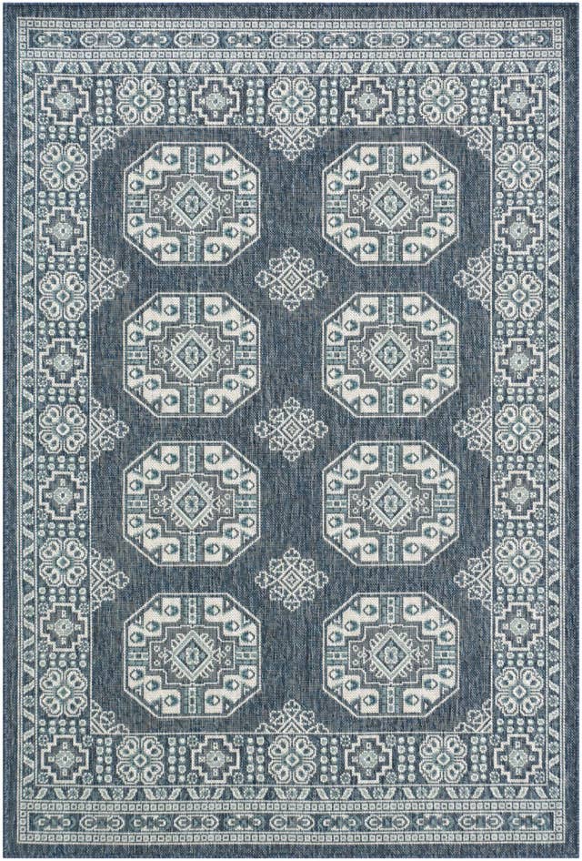 Detail image of 4' x 6' Easy-Clean Traditional Indoor / Outdoor Rug