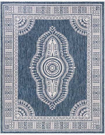 7' 10 x 10' Easy-Clean Traditional Indoor / Outdoor Rug