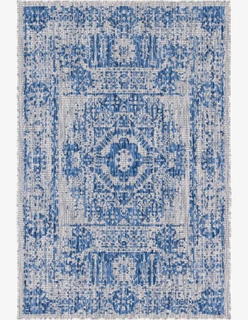 Blue Easy-Clean Traditional Indoor / Outdoor Rug