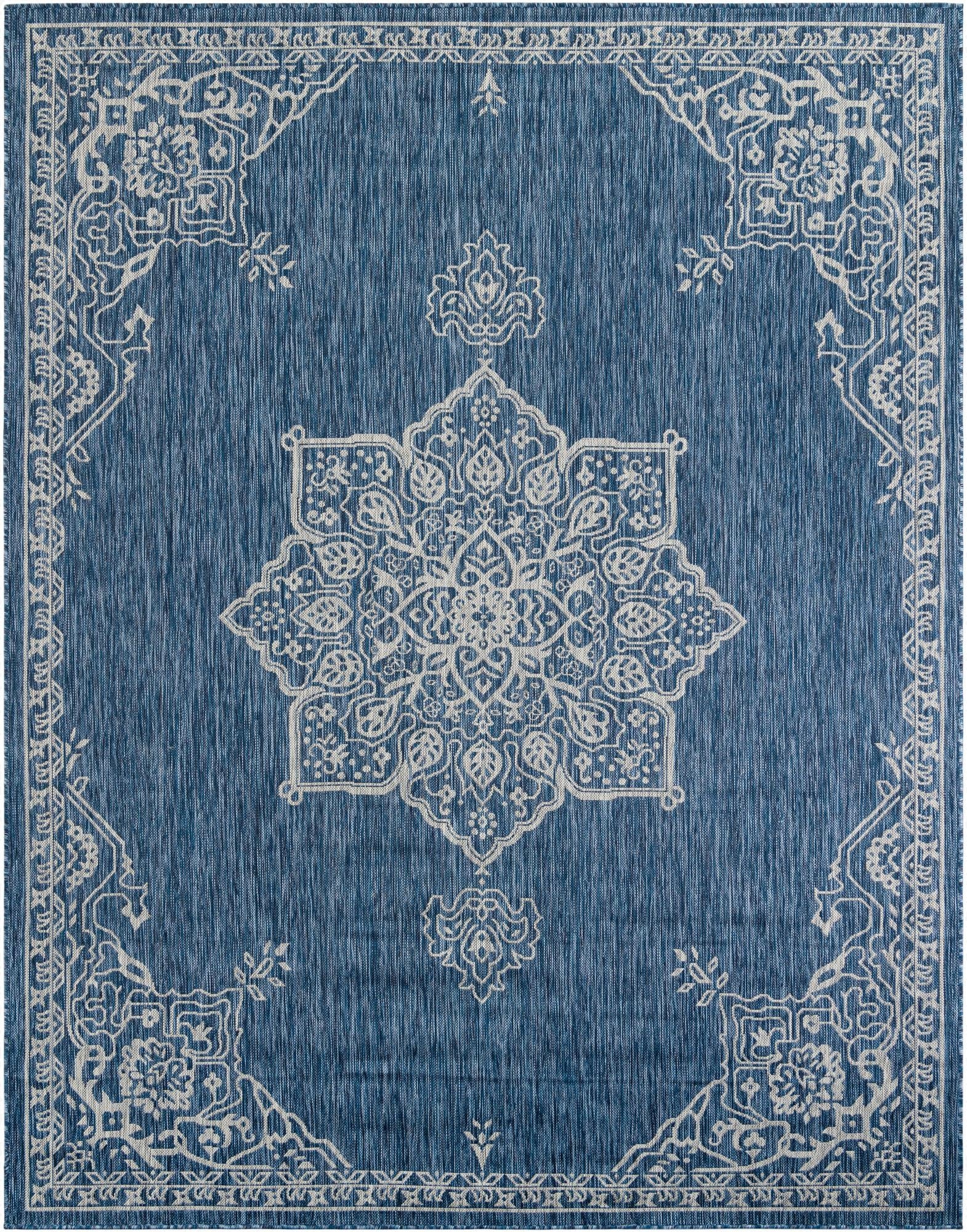 7' 10 x 10'  Washable Traditional Indoor / Outdoor Rug