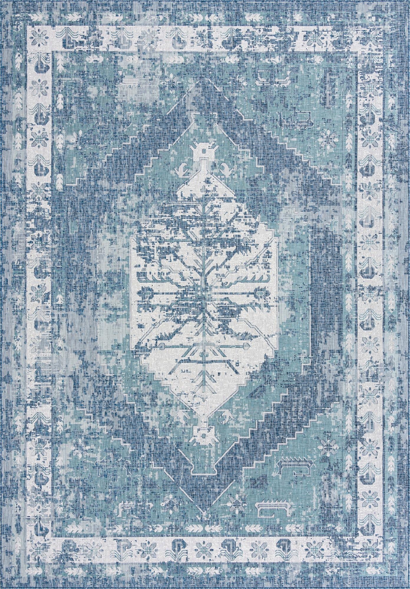 10' x 14'  Washable Traditional Indoor / Outdoor Rug