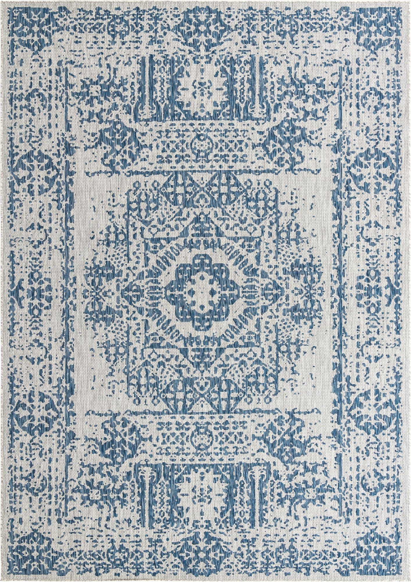 10' x 14'  Washable Traditional Indoor / Outdoor Rug