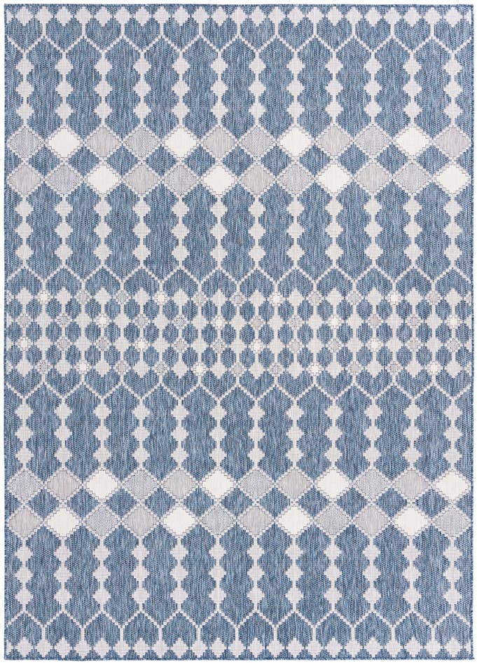 Detail image of 7' 10 x 11' Easy-Clean Trellis Indoor / Outdoor Rug